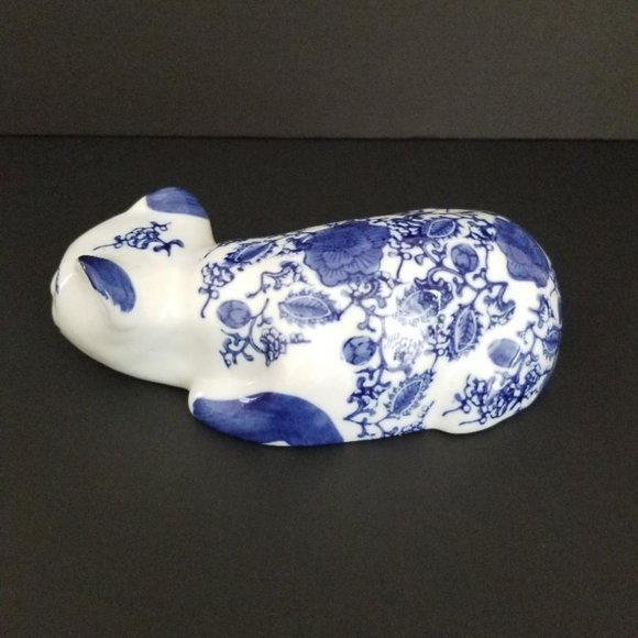 Vintage Blue and White Cat Figurine - Picture 3 of 7